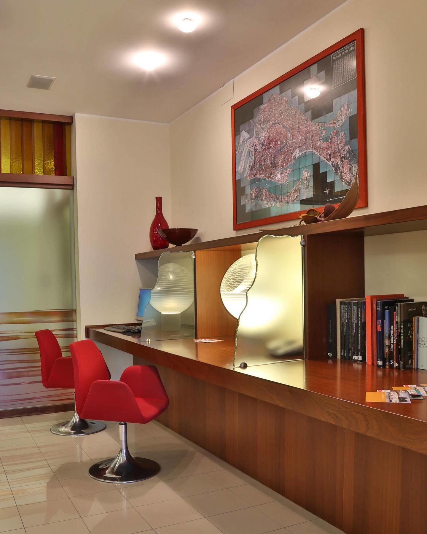 Western Titian Venice Airport 3* Tessera